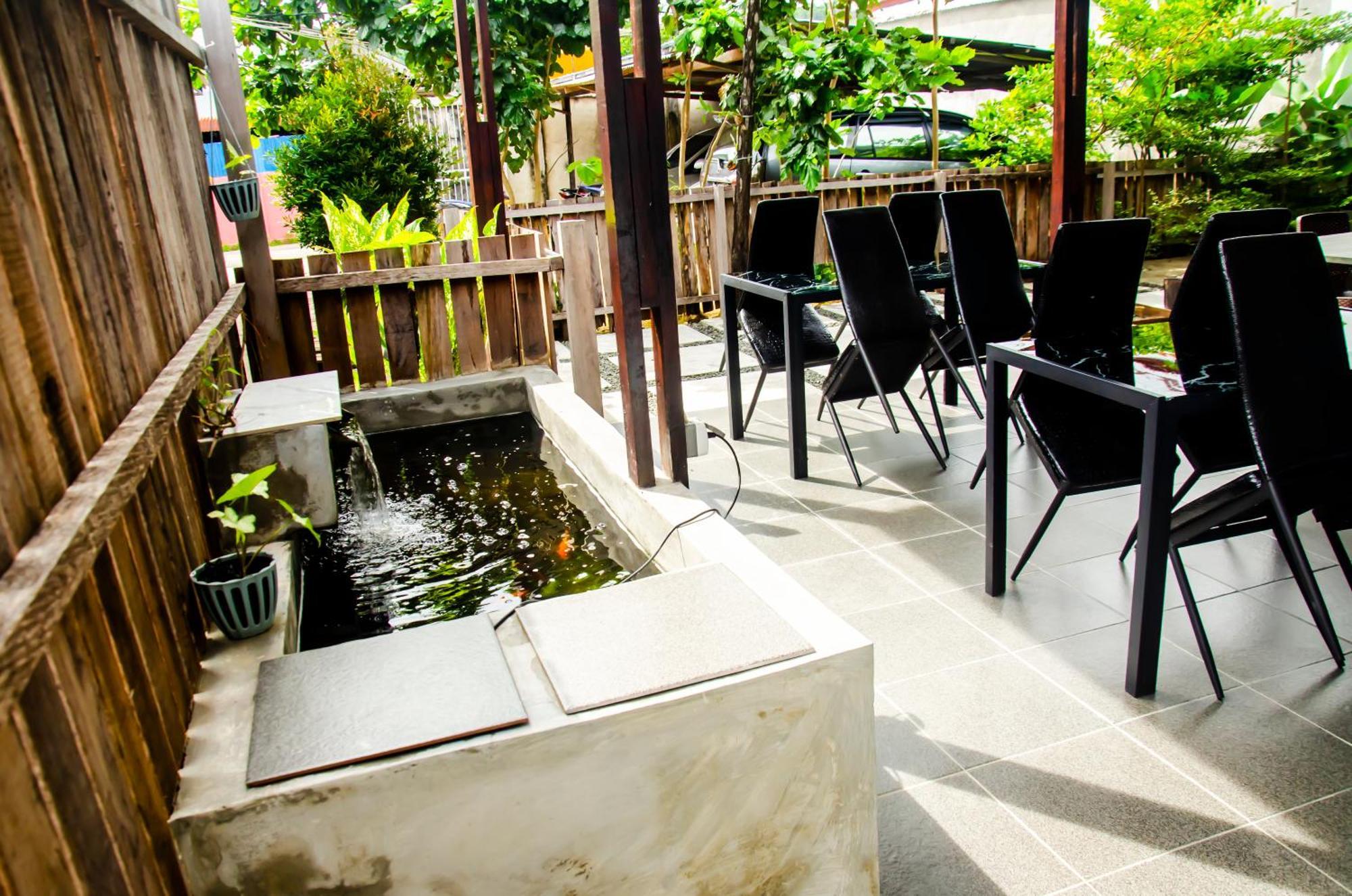 Baronda Guest House Sorong Exterior photo